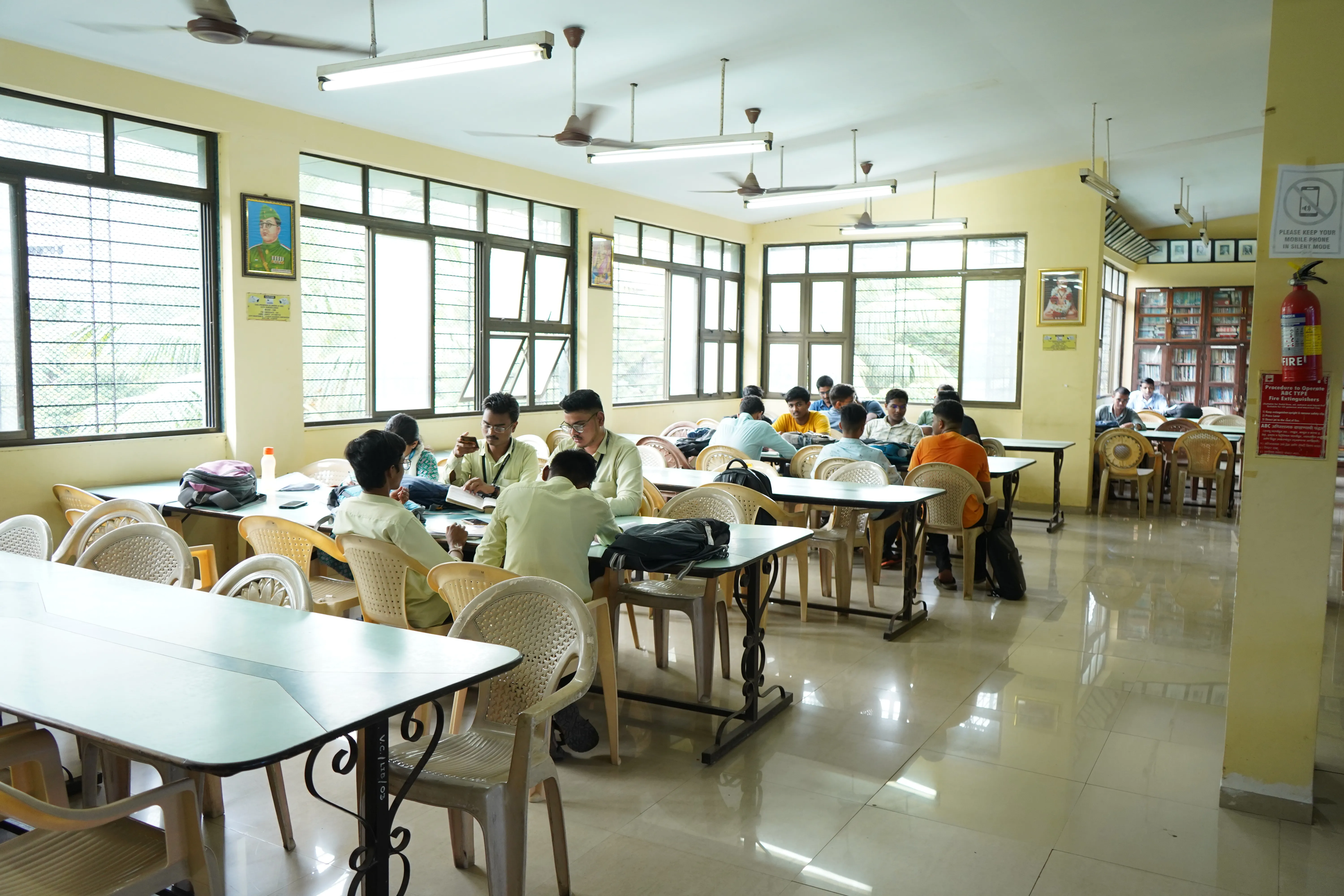 LIBRARY READING HALL 1